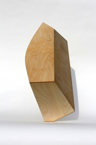 Exercise in Form and Perception  (Freestanding and balanced plywood construction, 62cm x 52cm x 28cm, Dirk Marwig 2016)